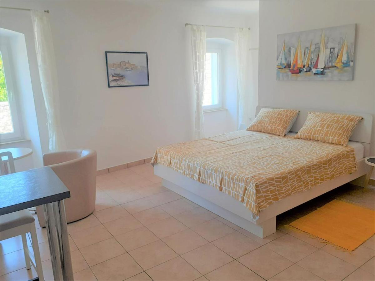 Apartment Zlata Ραμπ Εξωτερικό φωτογραφία